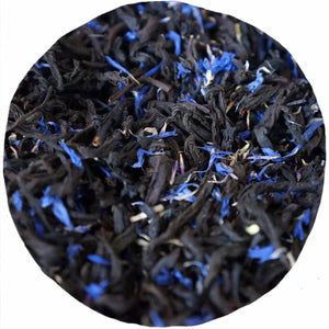 Earl Grey tea bags with organic black tea, bergamot, and blue cornflowers. A refreshing blend to start your day.