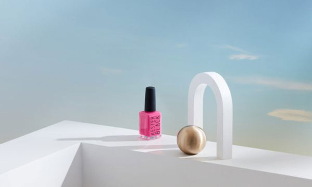 Kester Black toxin-free vegan nail polish in Day Spa At Home hamper – cruelty-free, sustainable, long-lasting.